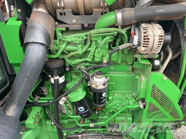 John Deere 5090R Tractors