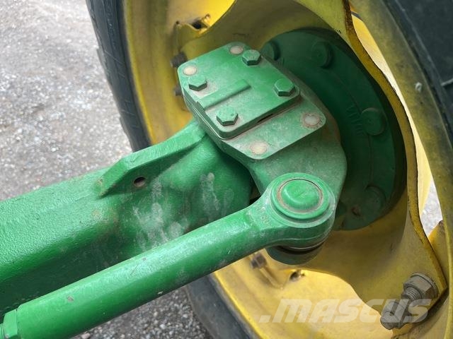 John Deere 5090R Tractors