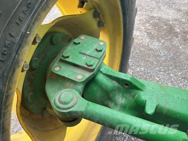 John Deere 5090R Tractors