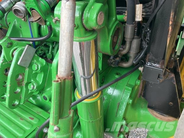 John Deere 5090R Tractors