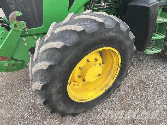 John Deere 5090R Tractors
