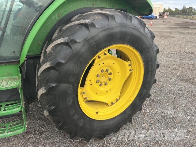 John Deere 5090R Tractors