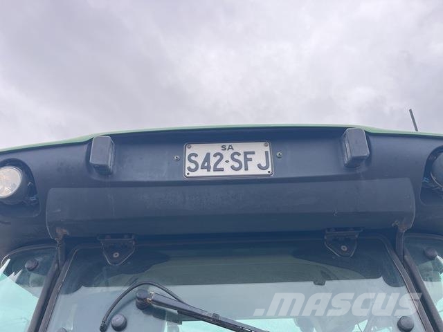 John Deere 5090R Tractors