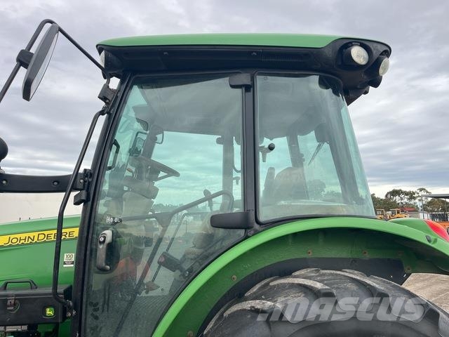 John Deere 5090R Tractors