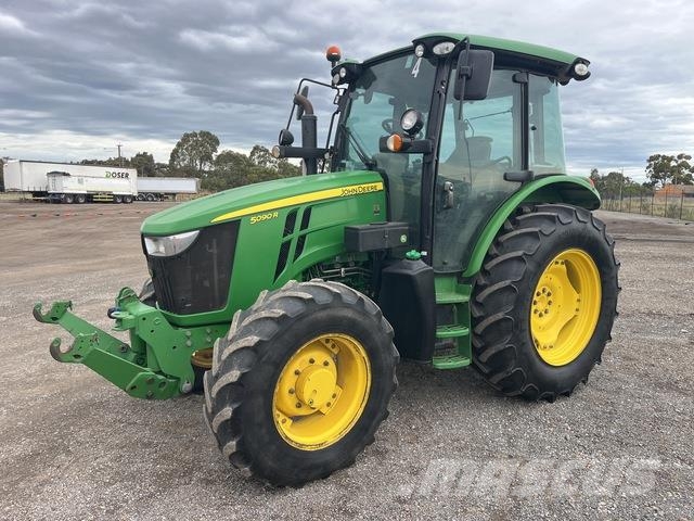 John Deere 5090R Tractors