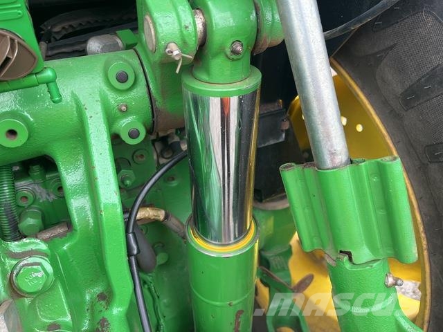 John Deere 5090R Tractors