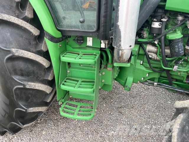 John Deere 5090R Tractors