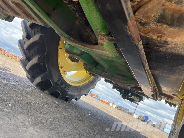 John Deere 5090R Tractors