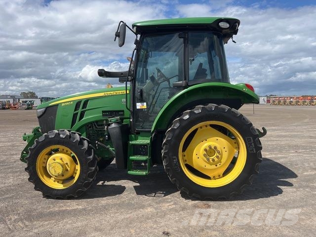 John Deere 5090R Tractors