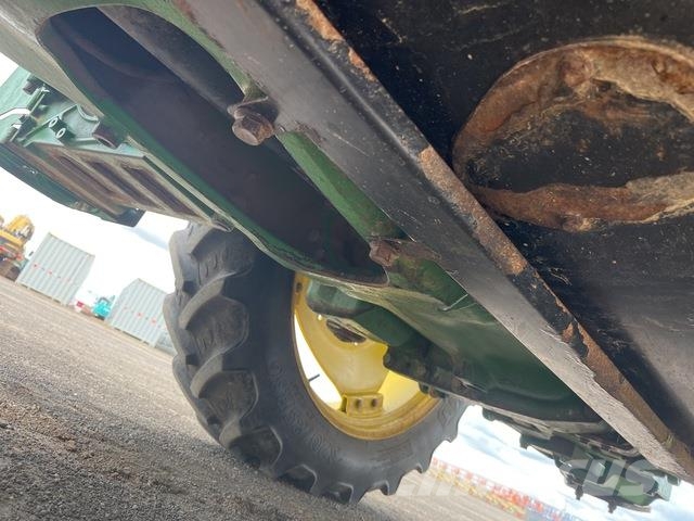 John Deere 5090R Tractors