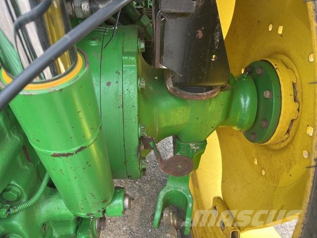 John Deere 5090R Tractors
