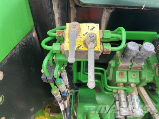 John Deere 5090R Tractors