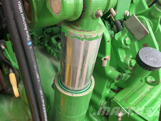 John Deere 5100R Tractors