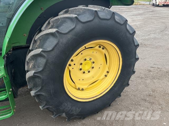 John Deere 5100R Tractors