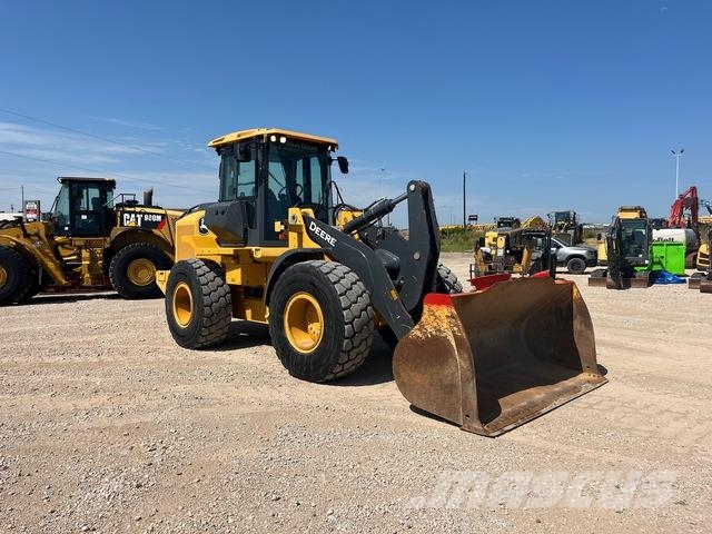 John Deere 524P 輪胎式裝載機