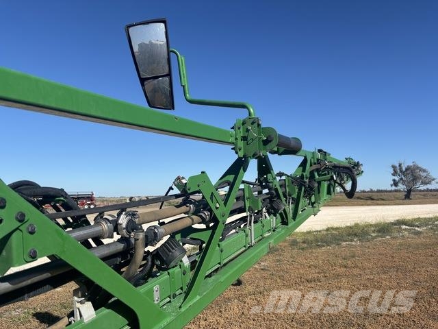 John Deere 616R Self-propelled sprayers