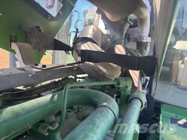 John Deere 616R Self-propelled sprayers