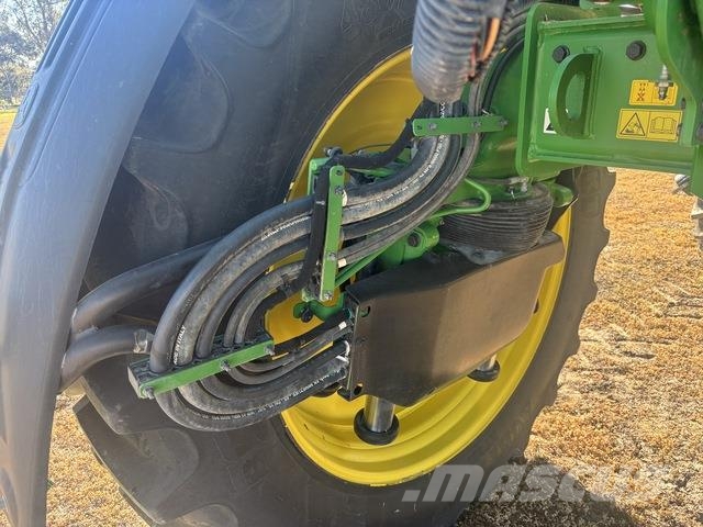 John Deere 616R Self-propelled sprayers