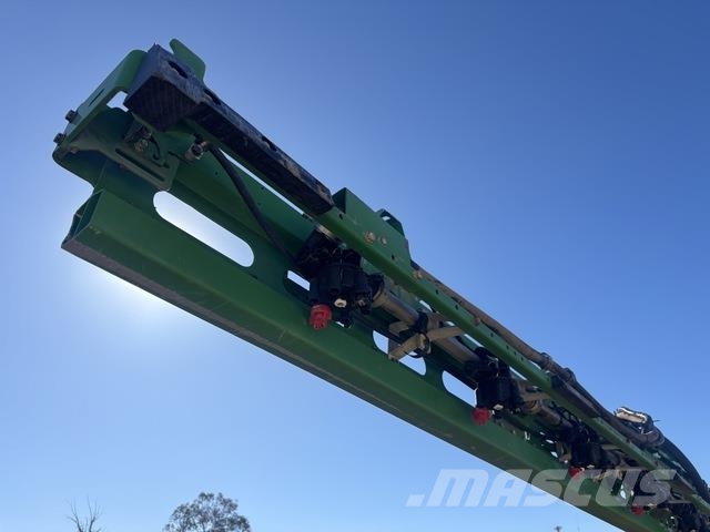 John Deere 616R Self-propelled sprayers