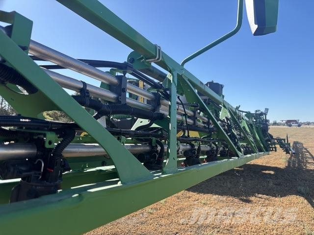 John Deere 616R Self-propelled sprayers