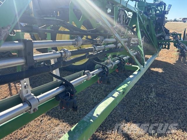 John Deere 616R Self-propelled sprayers