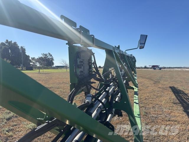 John Deere 616R Self-propelled sprayers