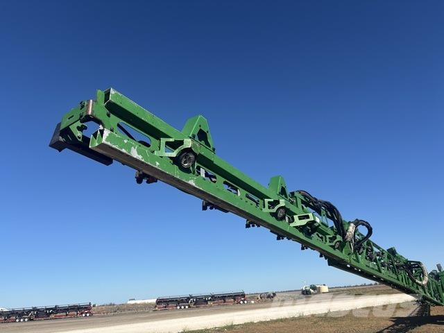 John Deere 616R Self-propelled sprayers