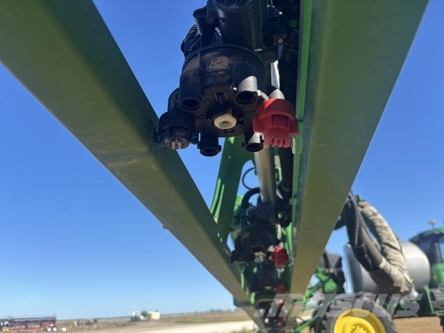 John Deere 616R Self-propelled sprayers