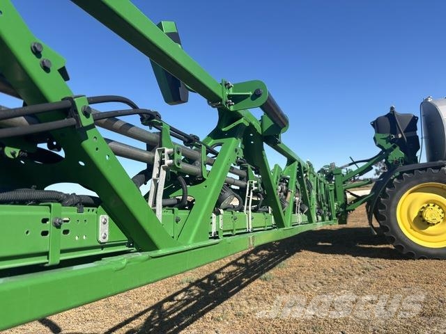 John Deere 616R Self-propelled sprayers