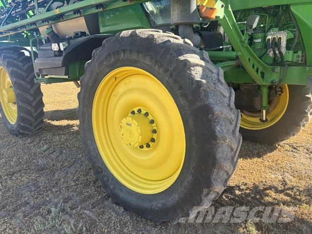 John Deere 616R Self-propelled sprayers