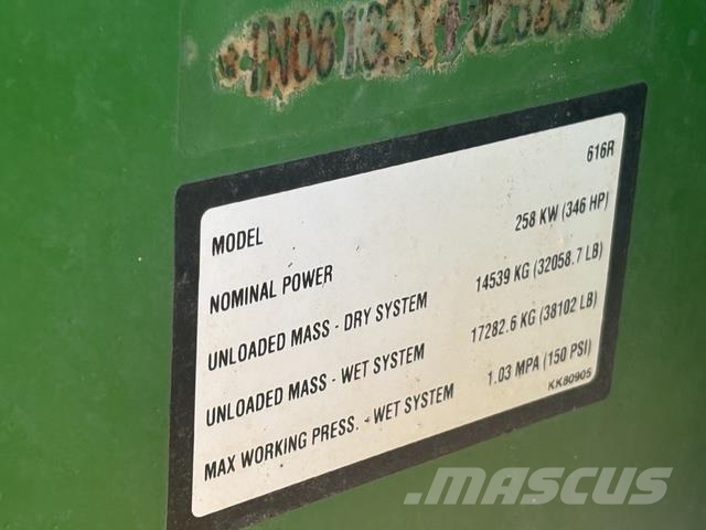 John Deere 616R Self-propelled sprayers