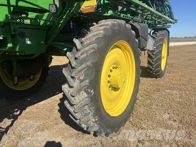John Deere 616R Self-propelled sprayers