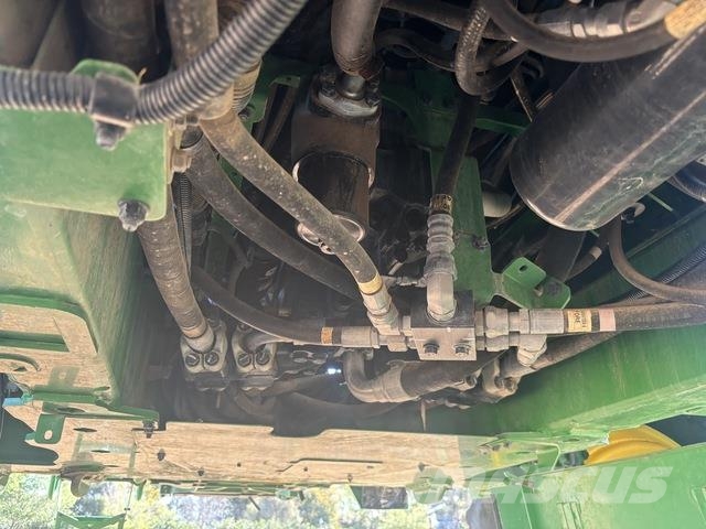 John Deere 616R Self-propelled sprayers