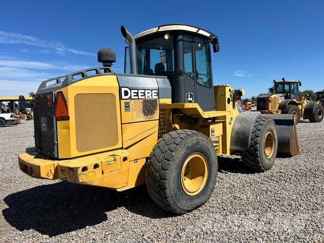 John Deere 624J 휠로우더