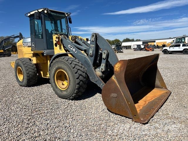 John Deere 624J 휠로우더