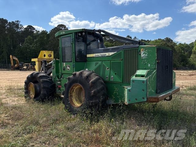 John Deere 643L Zaru savācēji