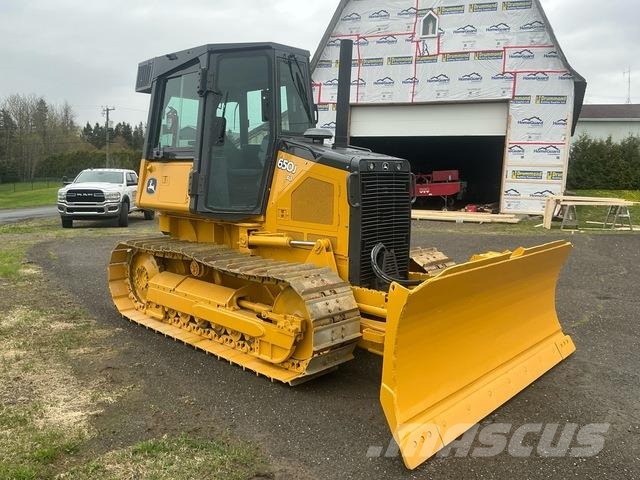 John Deere 650J XLT بلدوزرات مجنزرة