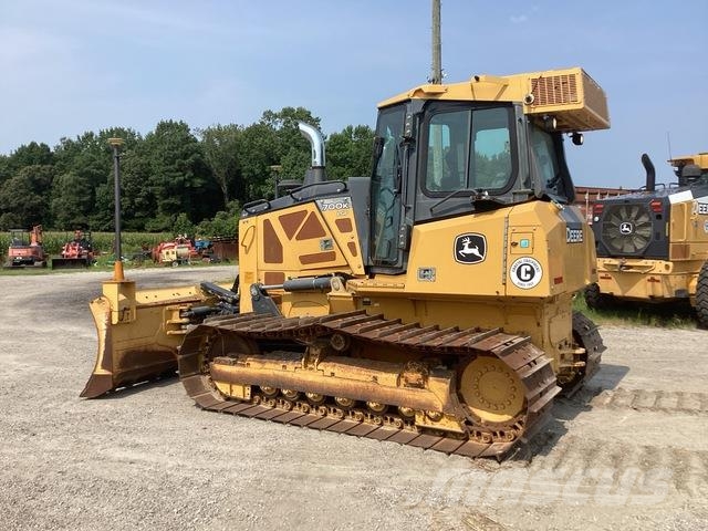 John Deere 700K LGP Crawler dozers