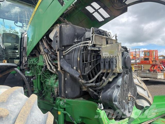 John Deere 7230R الجرارات