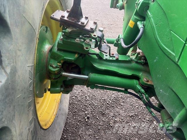 John Deere 7230R الجرارات