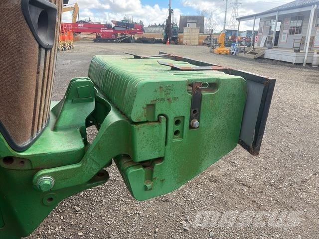 John Deere 7230R الجرارات