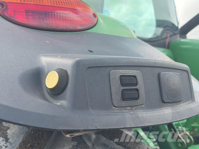 John Deere 7230R الجرارات