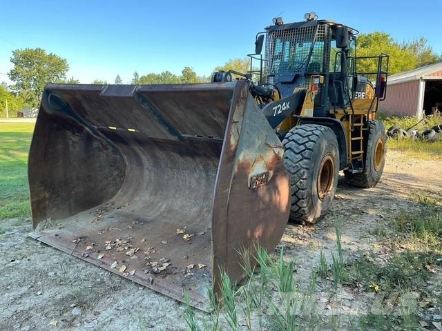 John Deere 724K Wielladers