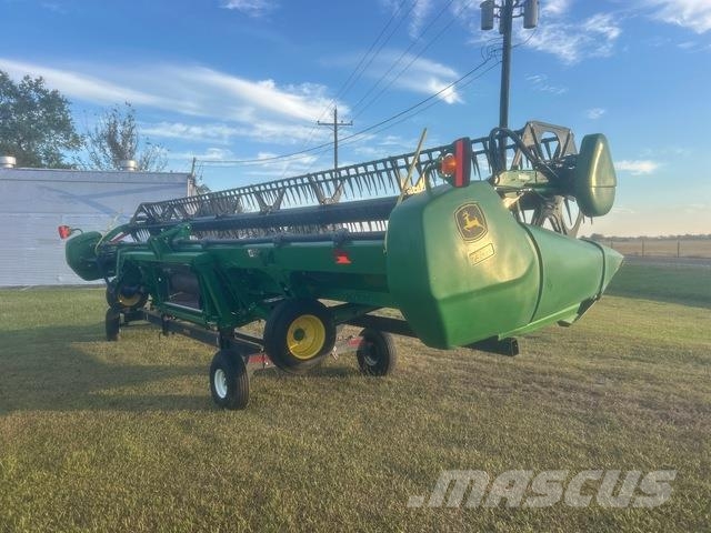 John Deere 730D Hoveder til mejetærskere