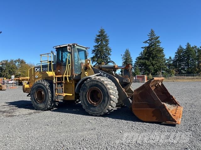 John Deere 744J 輪胎式裝載機