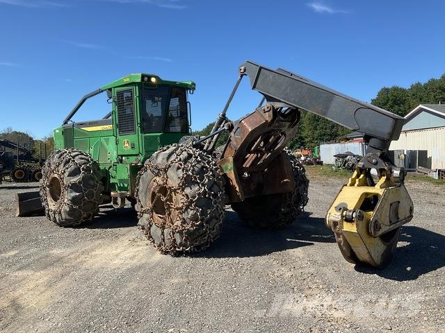 John Deere 748L Stammelunner