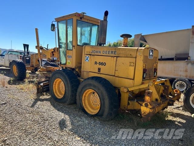 John Deere 770B Grejdery