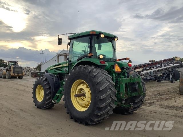 John Deere 7820 Traktori