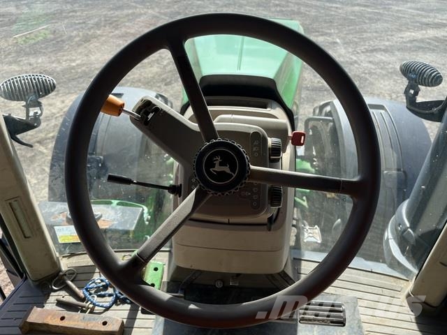 John Deere 8245R Traktoren