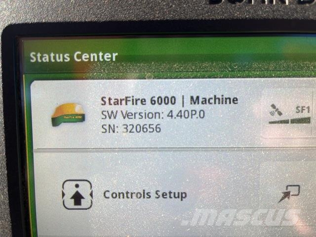 John Deere 8245R Traktoren